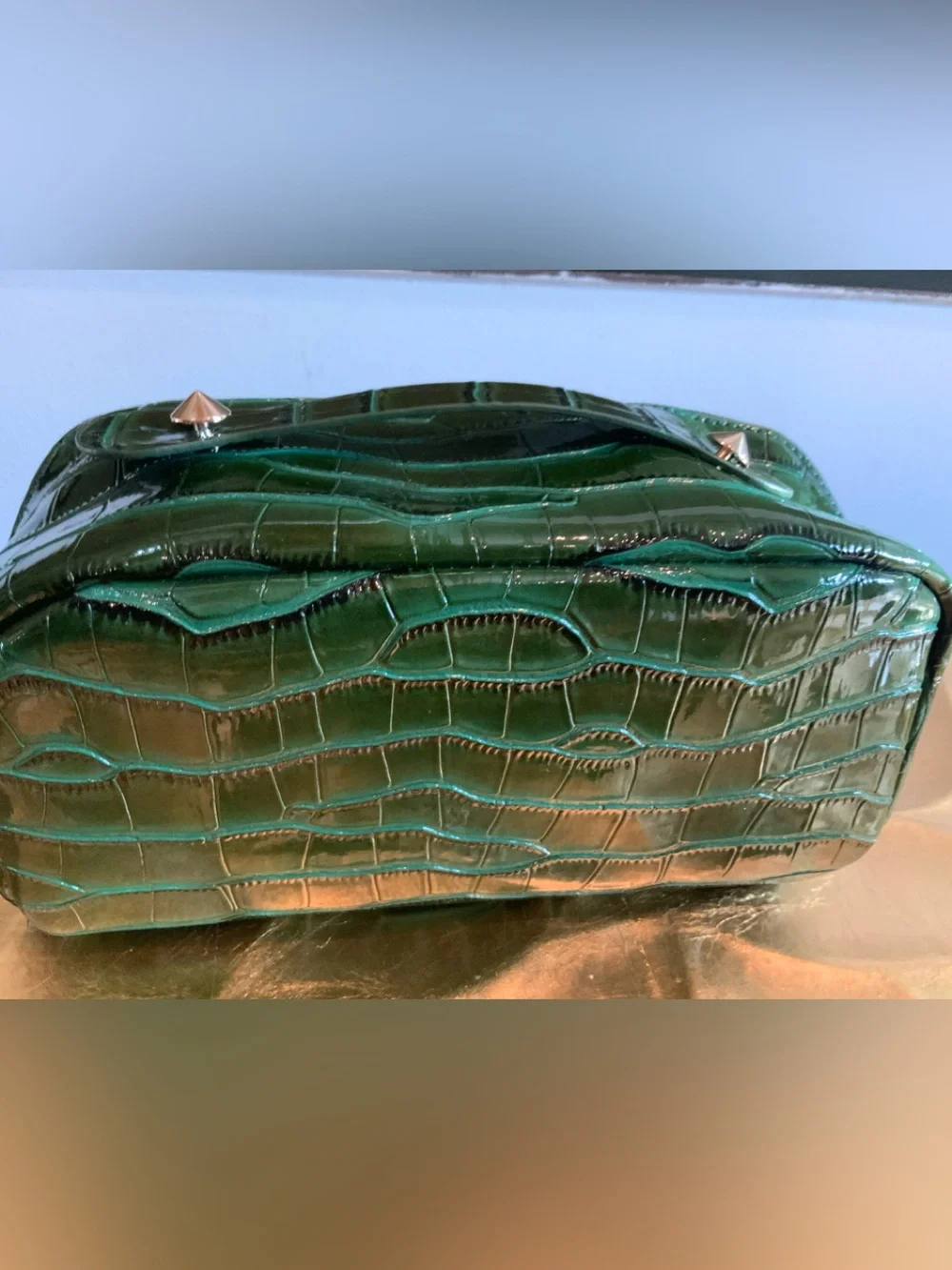 Green Croc-Embossed Makeup Bag